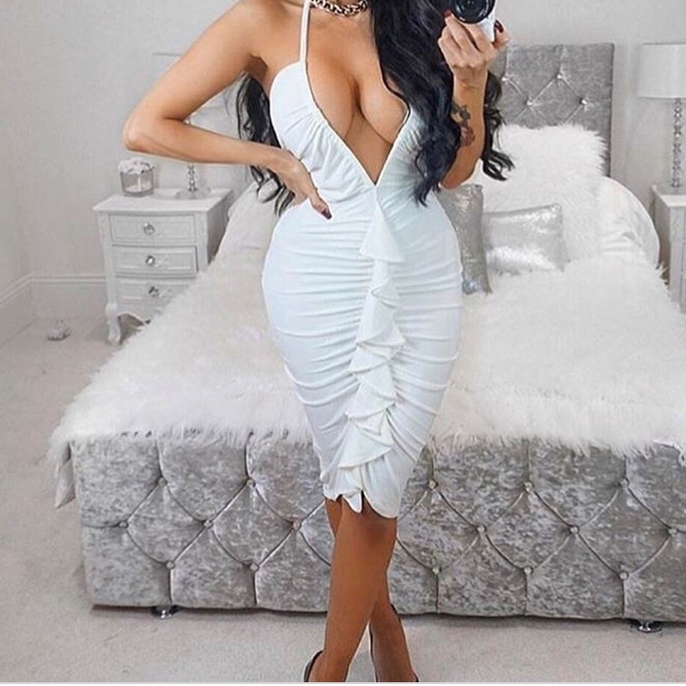 Mamas Boutique Dress. BROKEN ZIPPER